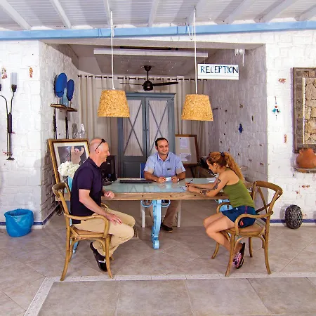 Отель Charm Beach 4*