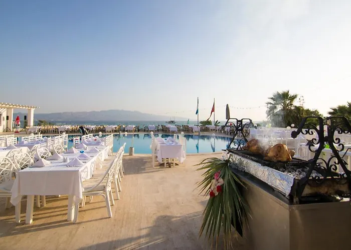 فندق Charm Beach